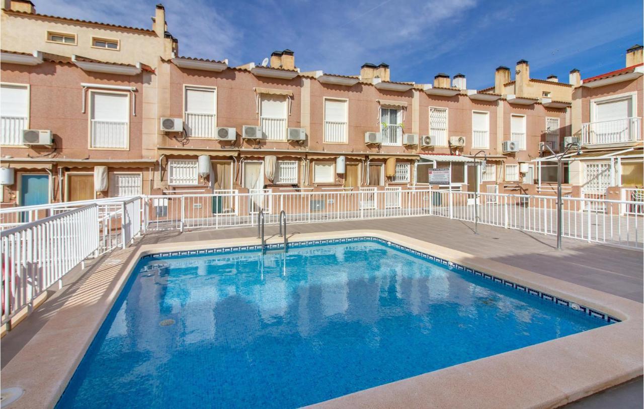 Beautiful Home In Santa Pola With Kitchen Extérieur photo